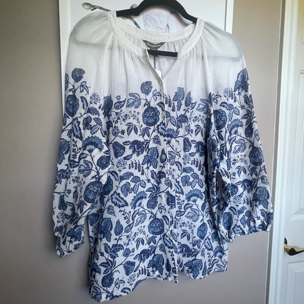 Tommy Bahama floral blue top